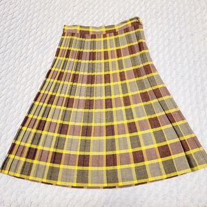 Retro plaid pleated skirt